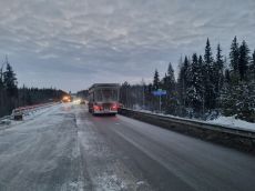Мост через реку Ейтья на автодороге Югра привели в нормативное состояние по нацпроекту