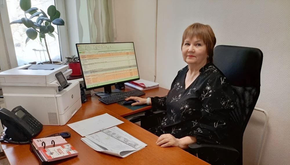 В преддверии Международного женского праздника рассказываем о женщинах-дорожниках, которые трудятся на объектах нацпроекта в Югре