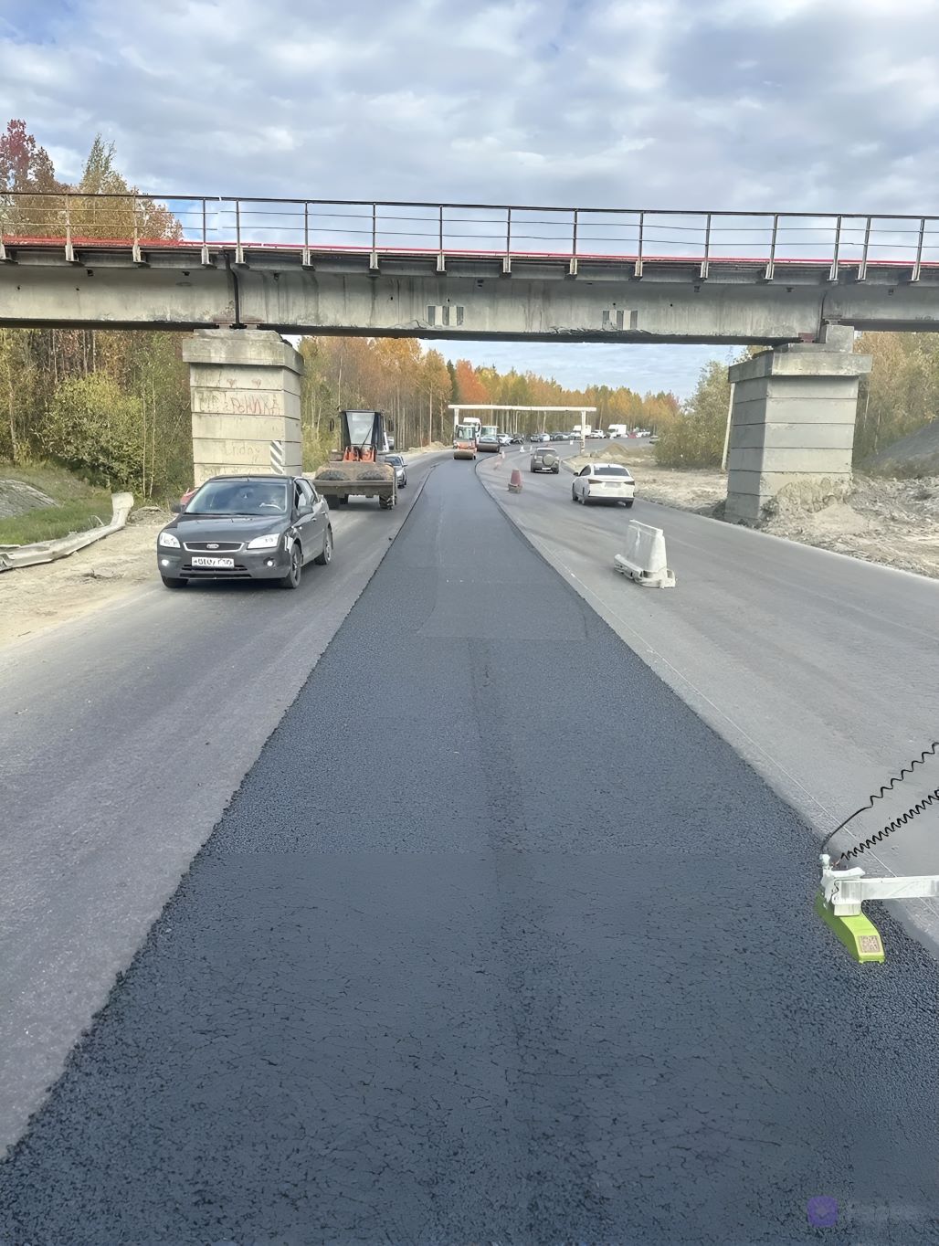 В Ханты-Мансийском автономном округе-Югра продолжаем приводить в нормативное состояние участок дороги г.Нижневартовск – г.Радужный 