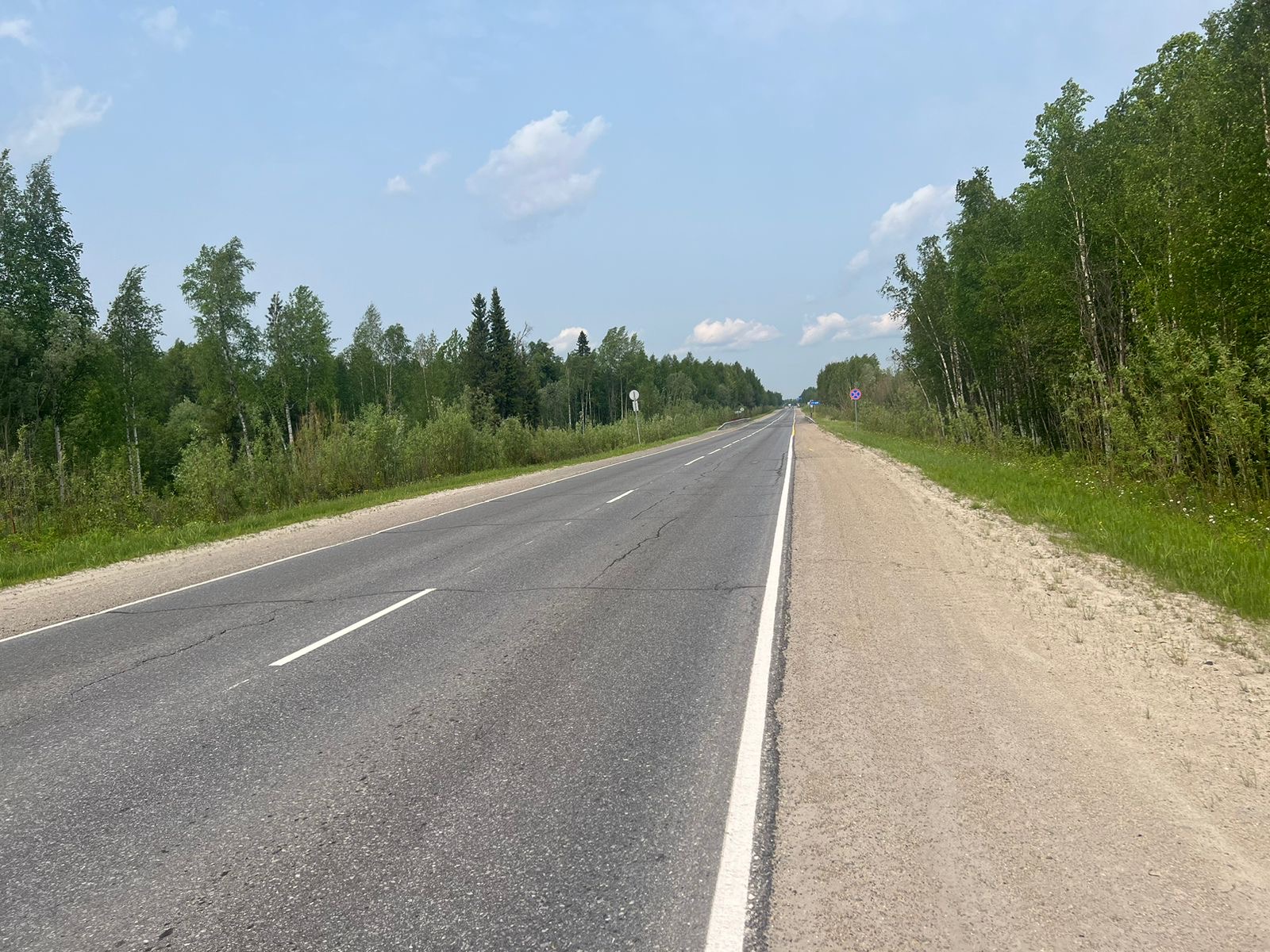 В Ханты-Мансийском автономном округе-Югре отремонтируют участок автодороги  г. Лангепас - г. Покачи 
