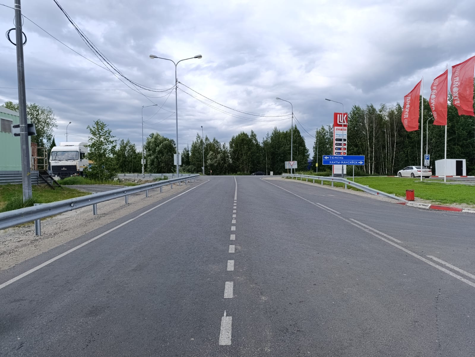 В Ханты-Мансийском автономном округе-Югра завершен капитальный ремонт на подъездной дороге к д.Шапша  