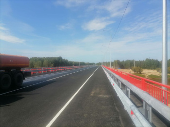 Запущено движение по основному мосту через реку Ватинский Еган на 142-км автодороги Сургут Нижневартовск